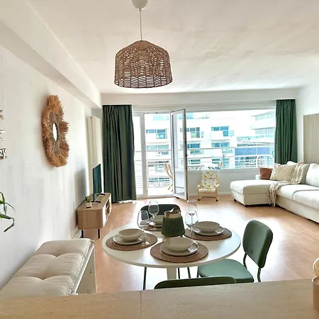 K Sunrise Apartament *